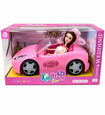 لعبه في سياره عرسهاDoll in her wedding car